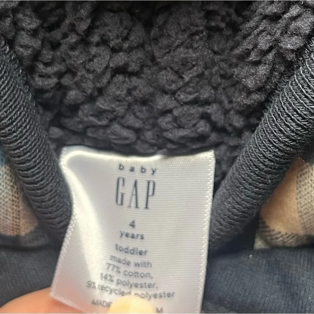 GAP blue plaid, sherpa lined full-zip hoodie, size 4T